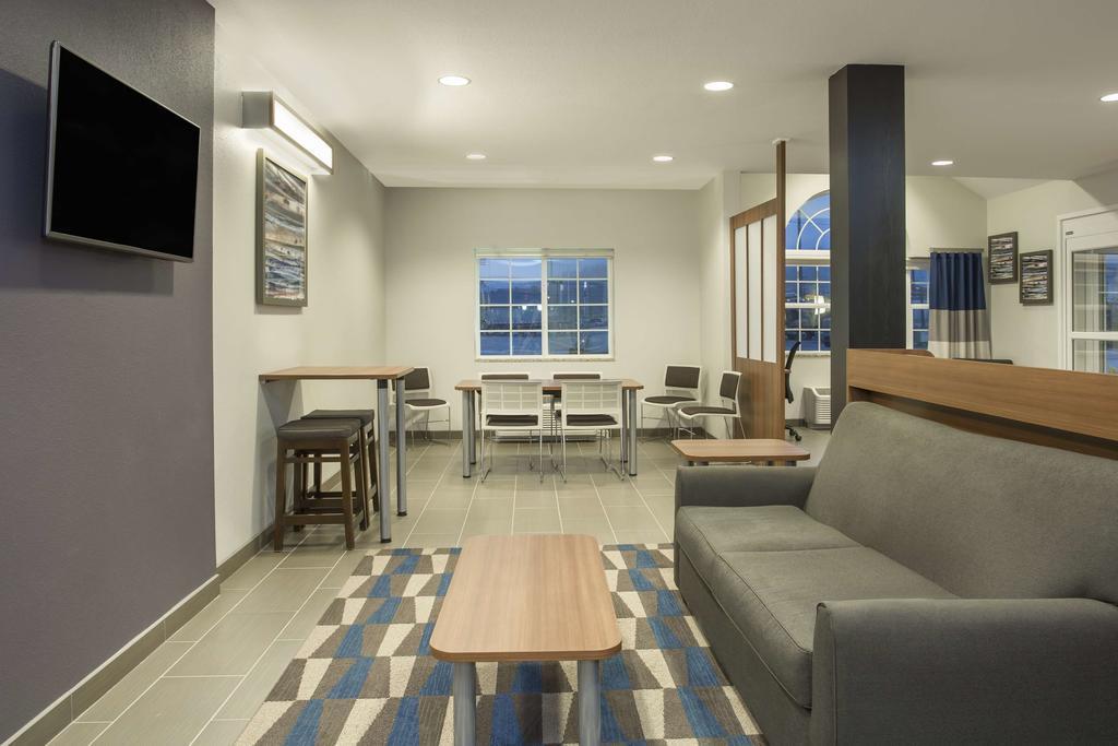 Quality Inn & Suites Caldwell I-77 Dış mekan fotoğraf