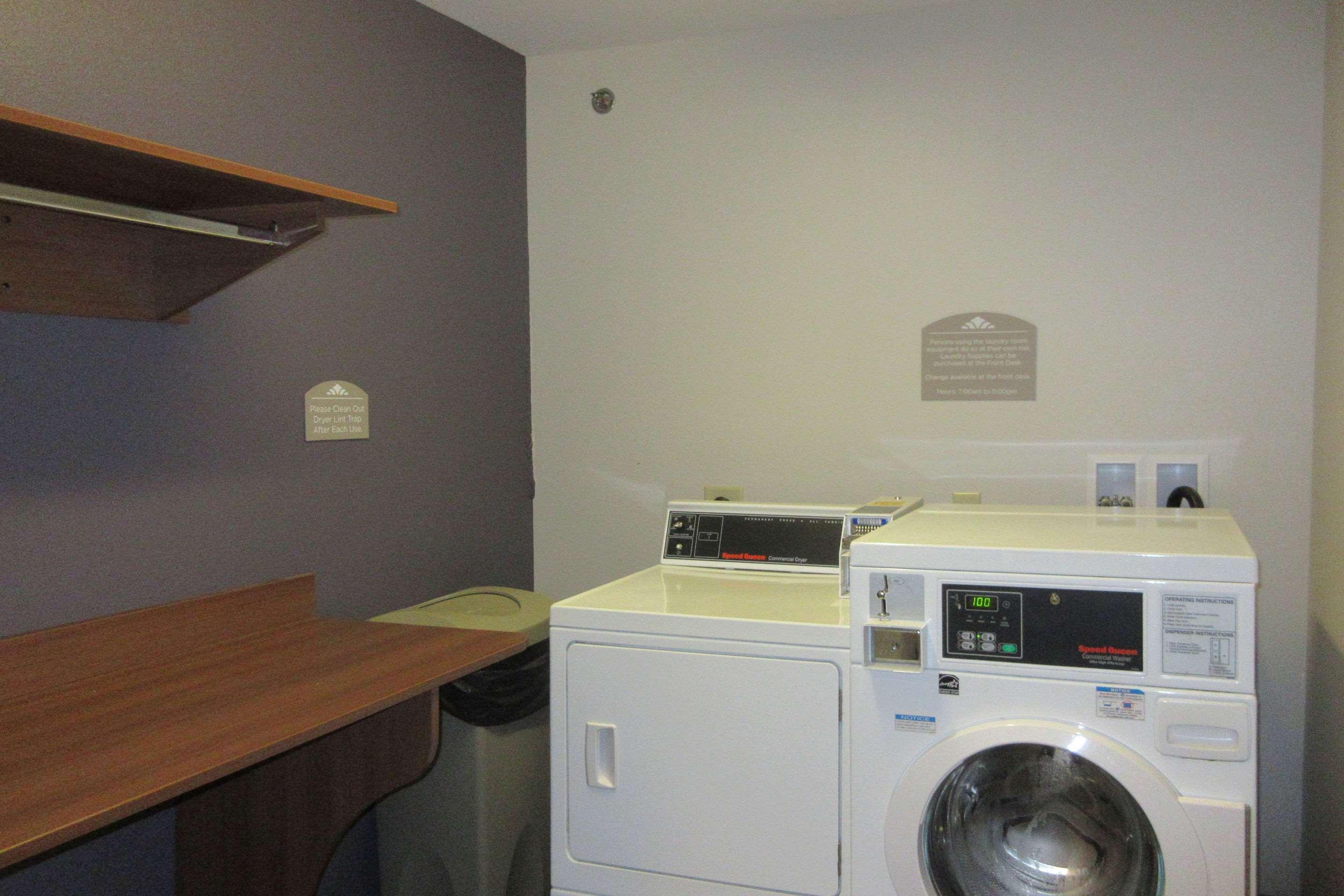 Quality Inn & Suites Caldwell I-77 Dış mekan fotoğraf