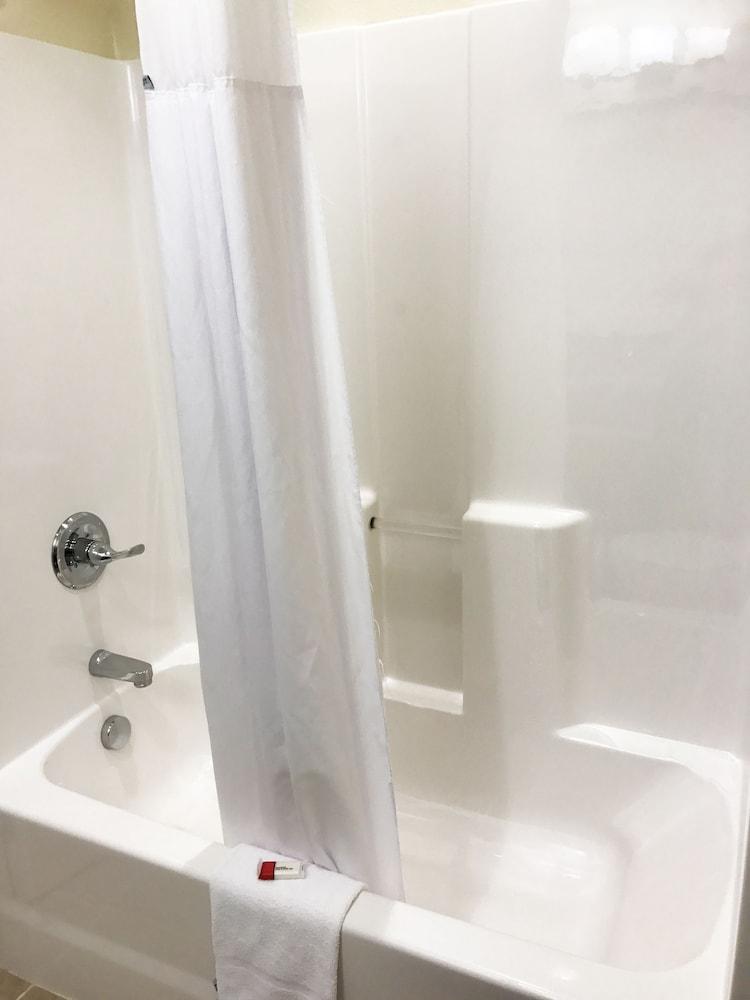 Quality Inn & Suites Caldwell I-77 Dış mekan fotoğraf